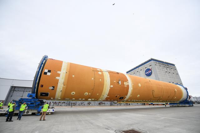 NASA image: NASA Prepares Artemis I SLS Rocket Stage for Move to Pegasus Barge